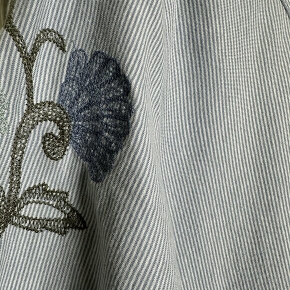 J. Jill Blue Striped Floral Embroidered Top Sz Small Cotton Coastal 3/4 Sleeve - Picture 8 of 11